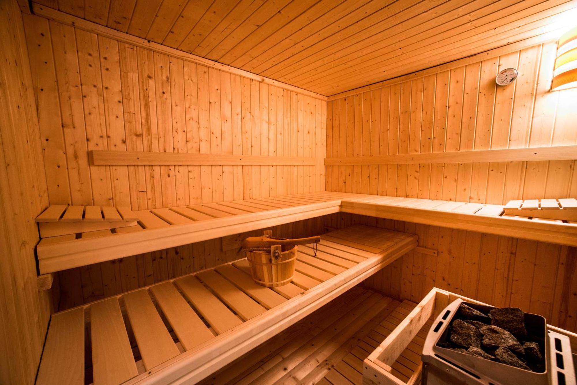 Eigene Sauna 2 Schlafzimmer Sehr Zentral Winterberghome Luaran gambar